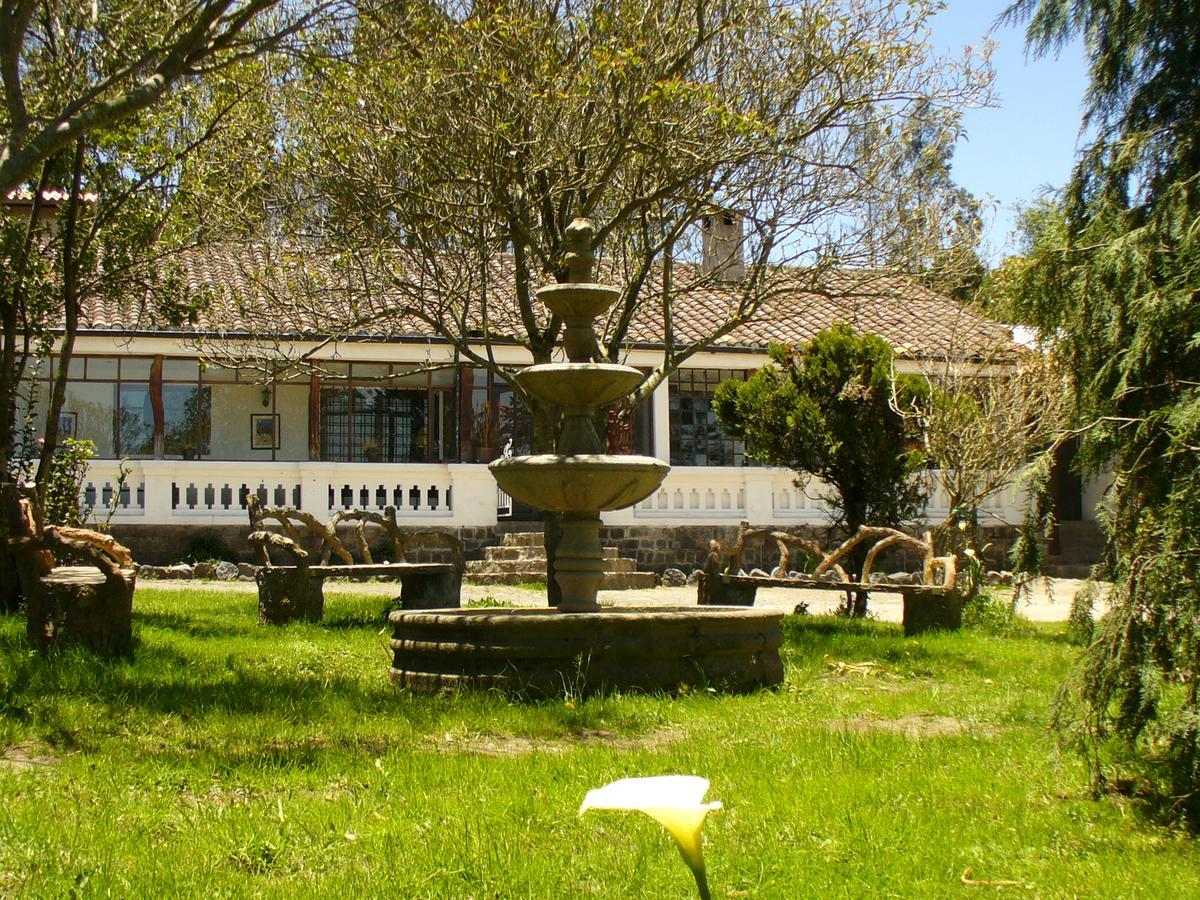 Hotel Hacienda El Sinche Machachi Exterior foto